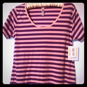 💥2/$26💥NWT-LuLaRoe Classic tee